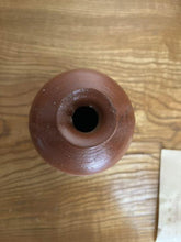 Load image into Gallery viewer, Bizen Ware By Jun Isezaki Hidasuki Red Tokkuri Sake Bottle Vase Pottery w/Box
