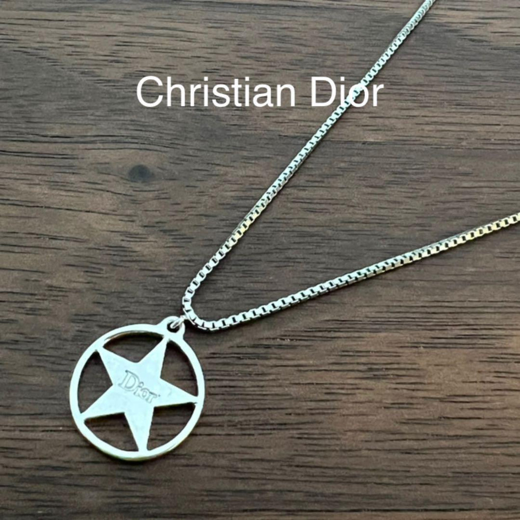 Christian Dior Circle Star Chain Necklace Pendant Silver Plated 43.5cm Vintage