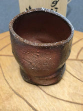 Load image into Gallery viewer, Japanese Bizen Ware By Ryuichi Kakurezaki Sake Cup Gui Cup Antique Pottery w/Box
