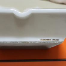 Load image into Gallery viewer, HERMES Ashtray Accessory Case Chaine d&#39;Ancre Porcelain Platinum 15.8cm w/Box
