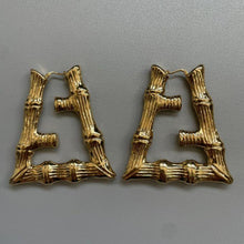 Load image into Gallery viewer, Fendi FF Bamboo Motif Hoop Earrings Pierce Gold Plated GP Charm Accessory w/Box

