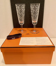 Load image into Gallery viewer, HERMES Paris Pair Champagne Wine Glass Clear Kiriko Pattern Drinkware w/Box
