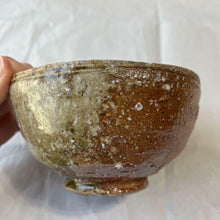 Load image into Gallery viewer, Japanese Shigaraki Ware Takahashi Rakusai Tea Bowl Antique Utensil Pottery w/Box
