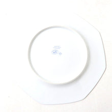 Load image into Gallery viewer, HERMES Marqueterie De Pierres d&#39;Orient et d&#39;Occident Plate 24cm Porcelain w/Box
