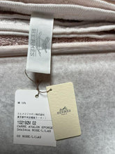 Load image into Gallery viewer, HERMES Paris Avalon Hand Towel &amp; Bath Towel Set 2 Pieces Cotton Pink Rose w/Box
