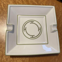 Load image into Gallery viewer, Hermes Paris Auth. Ashtray Cigar Tray Porcelain Rhythm Rythme Green White 16cm
