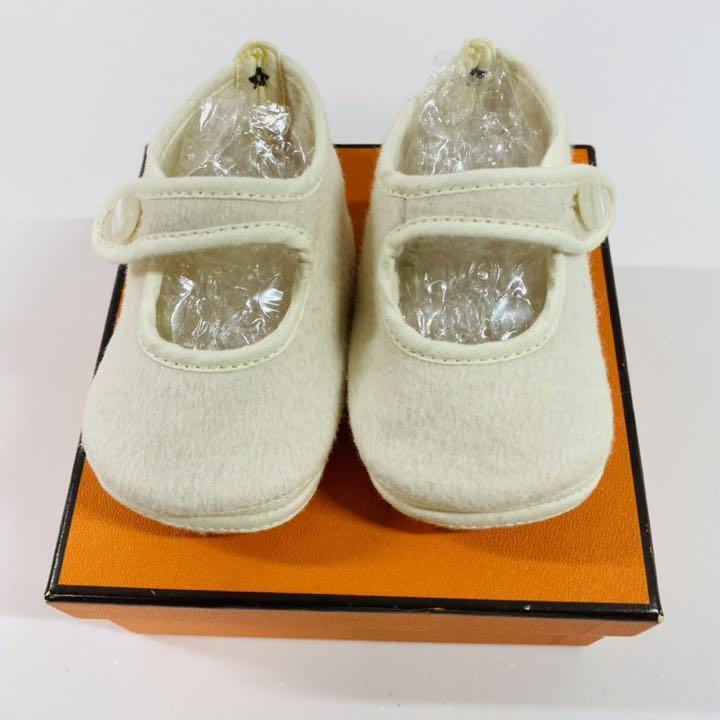 HERMES Paris Auth. Baby First Shoes Angora Wool Blend Solid Off White Snap w/Box