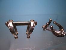 Load image into Gallery viewer, Hermes Paris Auth. Horse Shoe Motif Cuffs Cufflinks Silver 925 Men&#39;s Accessory
