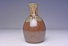 Load image into Gallery viewer, Japanese Mashiko Ware by Tomoo Hamada Persimmon Glaze Akae Flower Vase H15.3cm
