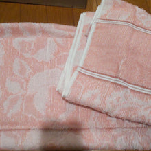 Load image into Gallery viewer, Christian Dior Towel Blanket Throw Pink Flower Pattern Cotton 100% 140 x 190cm
