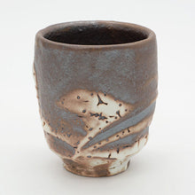 Load image into Gallery viewer, Japanese Mashiko Ware by Ken Matsuzaki Tetsushino Yunomi Teacup Pottery w/Box
