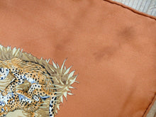 Load image into Gallery viewer, HERMES Paris Carre Tanzanie SILK 90 Robert Dallet Multicolor Scarf Stole Brown
