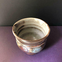 Load image into Gallery viewer, Tatsuzo Shimaoka Inlaid Teacup Living National Treasure Japanese Pottery w/Box
