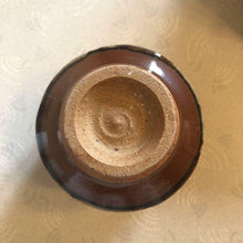 Load image into Gallery viewer, Mashiko Ware Persimmon Glaze Akae Tea Cup by Tomoo Hamada Japanese Pottery w/Box
