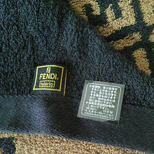 Load image into Gallery viewer, Fendi Vintage Zucca FF Bath Towel Cotton 100% Black Brown 2 Pieces 62 x 122 cm
