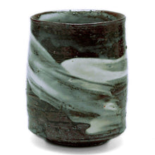 Load image into Gallery viewer, Japanese Pottery By Tsujimura Kai Iga Yaki Brushstrokes Yunomi Teacup D6.5xH9cm
