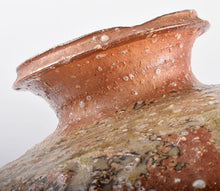Load image into Gallery viewer, Japanese Shigaraki Ware Takahashi Rakusai Jomon Inlaid Flower Jar Pottery w/Box
