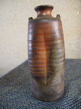 Load image into Gallery viewer, Japanese Bizen Ware By TOHO KIMURA Eared Jar Vase Antique Interior w/Box
