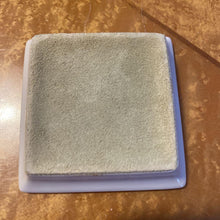 Load image into Gallery viewer, Hermes Paris Auth. Mini Trinket Case Porcelain Ashtray Rhythm Rythme Green White
