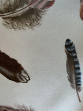 Load image into Gallery viewer, Hermes Paris Carre 90 Silk 100% Scarf Stole Feather Plumes Pink Border Accessory
