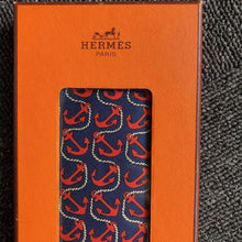 Load image into Gallery viewer, Hermes Paris Auth. 100% Silk Tie Necktie Anchor Rope Print Navy Accessory w/Box
