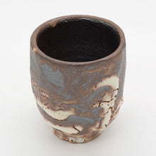 Load image into Gallery viewer, Japanese Mashiko Ware by Ken Matsuzaki Tetsushino Yunomi Teacup Pottery w/Box
