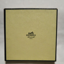 Load image into Gallery viewer, Hermes Paris Mini Trinket Case Porcelain Ashtray Scottish Terrier Green w/Box
