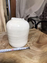 Load image into Gallery viewer, Japanese Artist KOIE RYOJI White Pot Jar Flower Vase Pottery D12 x H18cm w/Box
