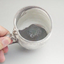Load image into Gallery viewer, Japanese Kohiki Pottery Crane &amp; Turtle Mug Cup Kyo Kiyomizu Yaki Ware 300ml
