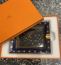 Load image into Gallery viewer, HERMES Paris Cigar Tray Ashtray Porcelain Carriage Stars Interior Black Navy Box
